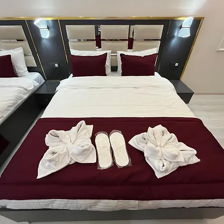 Lale Sultan فندق *