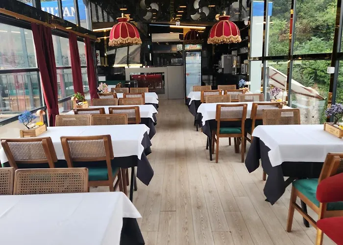 Lale Sultan מלון